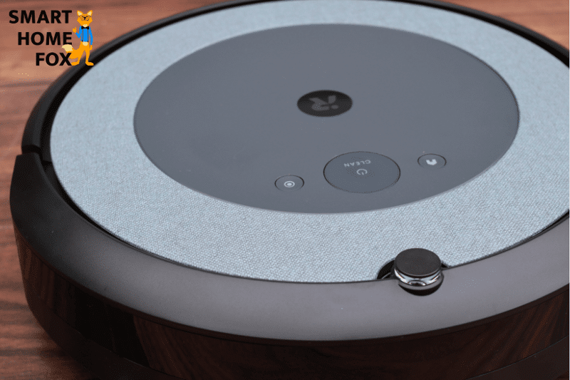 Die Oberfläche des Roomba i3 von Oben